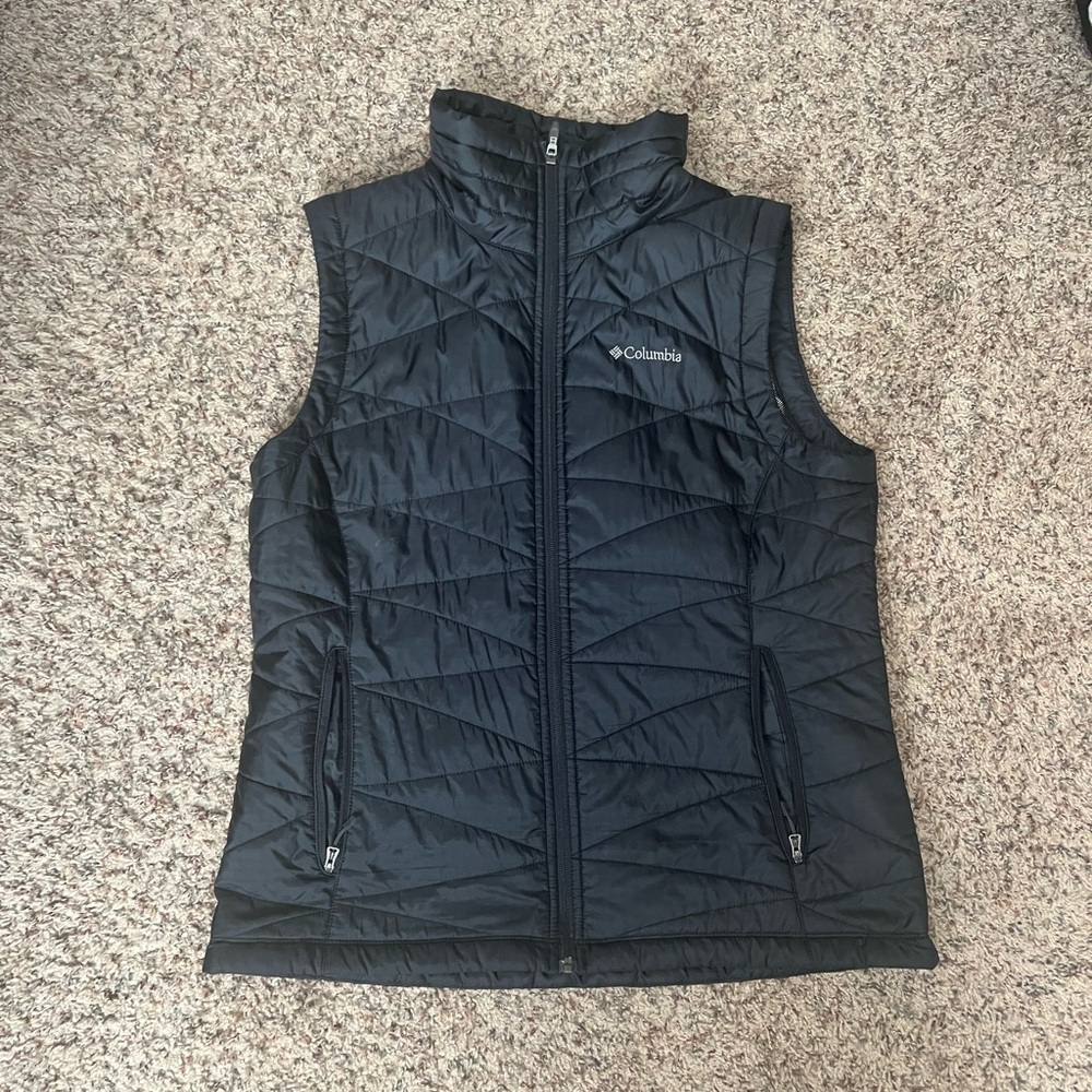 Women’s Columbia Omni Shield vest XL